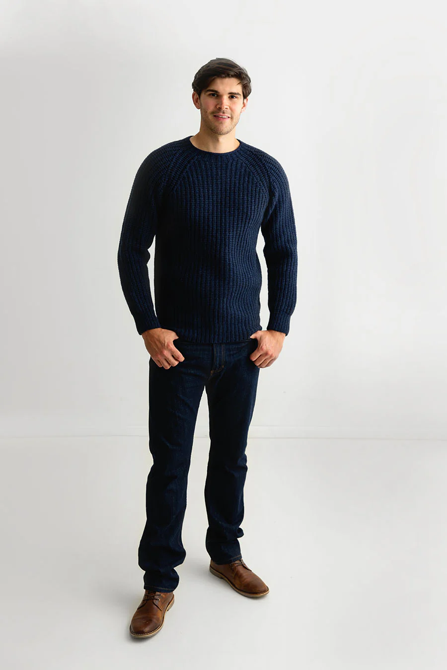 Mens Geelong Superfine Lambswool Fisherman’s Rib Jumper - Navy blue - Image 3