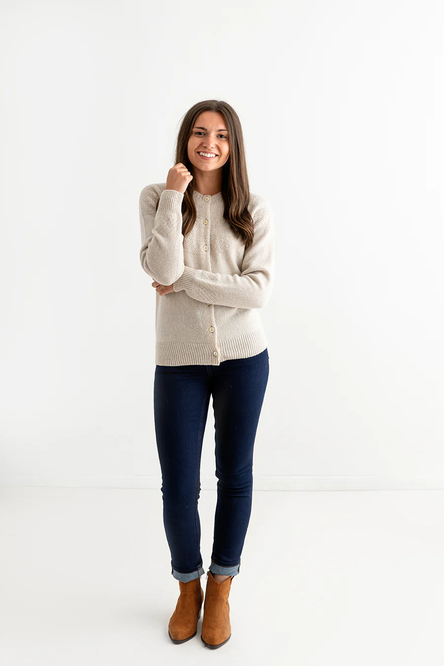 Womens Geelong Superfine Lambswool Gansey Cardigan - Linen - Image 6